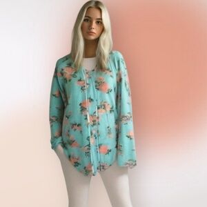 No Boundaries Blue and Pink Floral Pullover Hoodie Size Med‎ 7/9